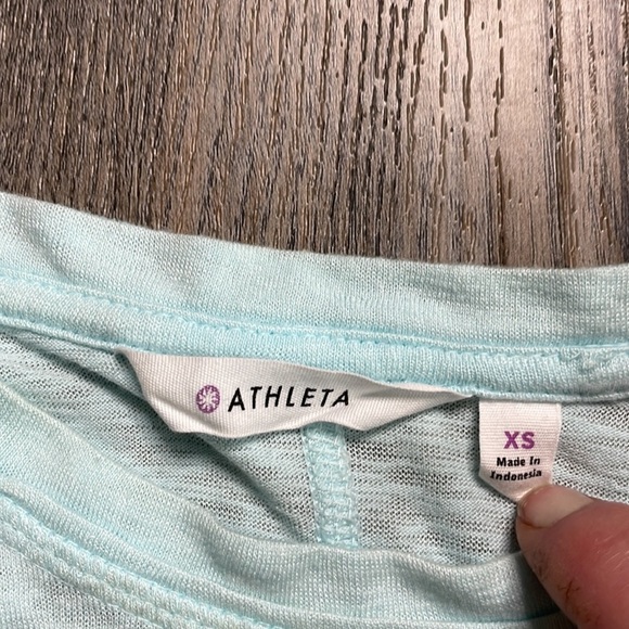 Athleta Women’s Light blue/mint Racerback Knit Tank, size xs - Picture 2 of 8